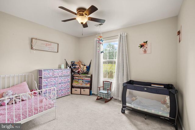 5793 ROCKCLIFF LN, Woodbridge, VA 22193