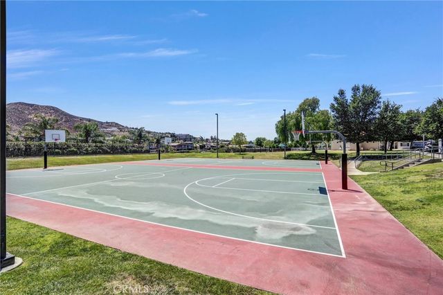 30050 Skippers Way, Canyon Lake, CA 92587