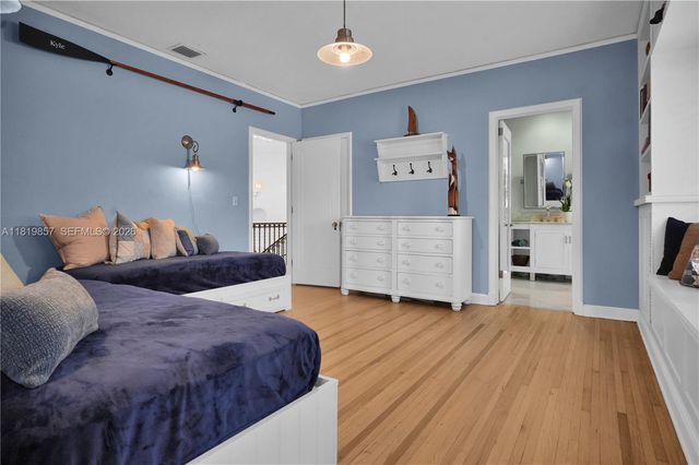 2050 Alton Road, Miami Beach, FL 33140