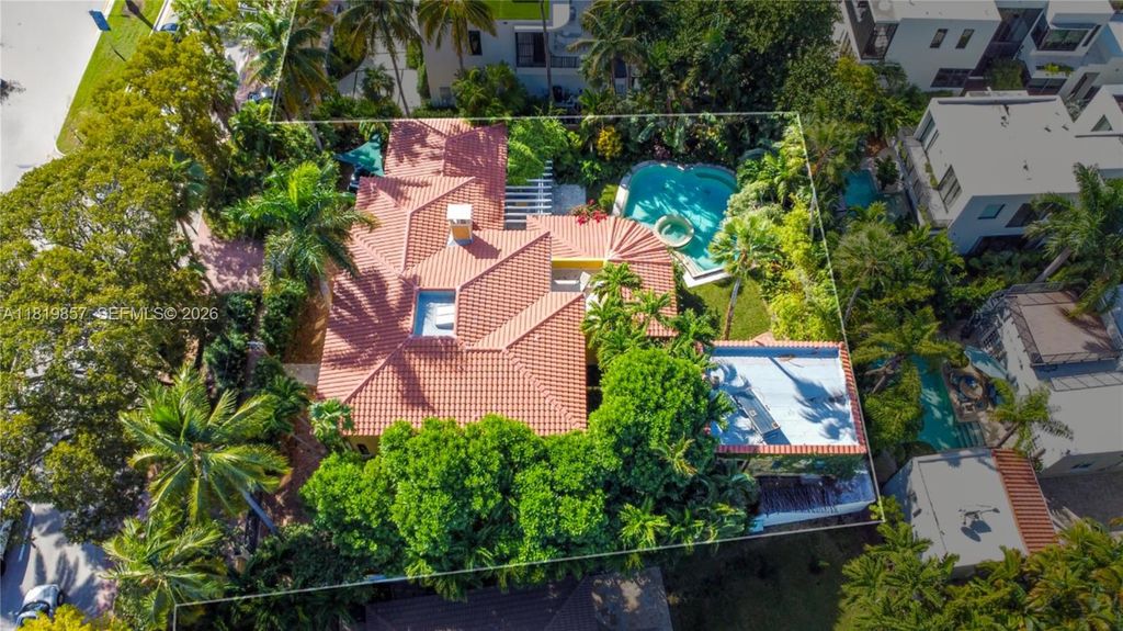 2050 Alton Road, Miami Beach, FL 33140
