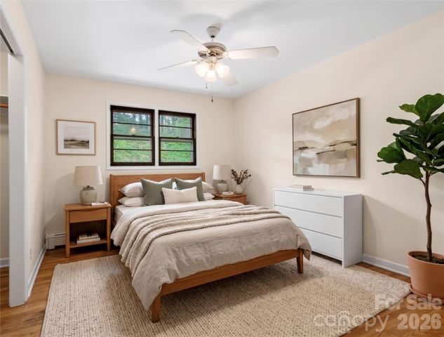 309 Presnell Street, Burnsville, NC 28714