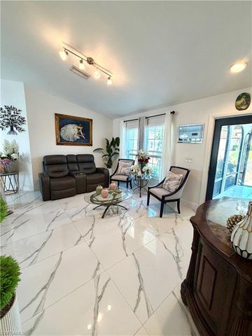 500 NW 20th AVE, Cape Coral, FL 33993