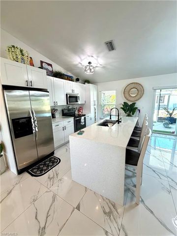 500 NW 20th AVE, Cape Coral, FL 33993