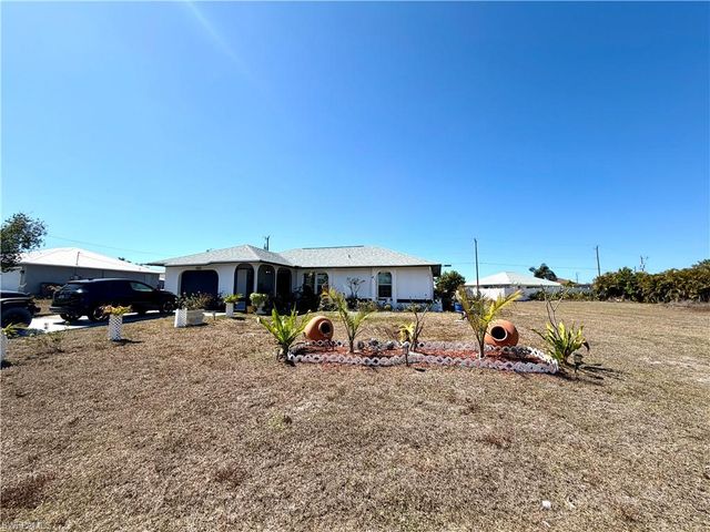 500 NW 20th AVE, Cape Coral, FL 33993