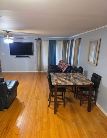 17403 Holmes Avenue, Hazel Crest, IL 60429