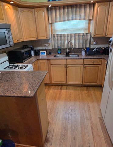 17403 Holmes Avenue, Hazel Crest, IL 60429