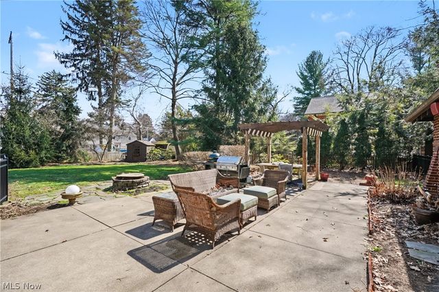 131 N Wheaton Road, Akron, OH 44313