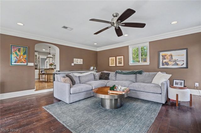 131 N Wheaton Road, Akron, OH 44313