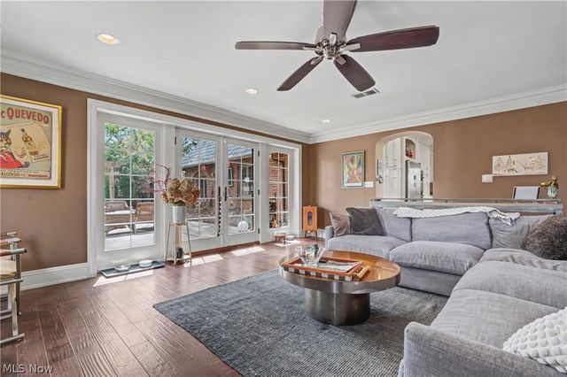 131 N Wheaton Road, Akron, OH 44313