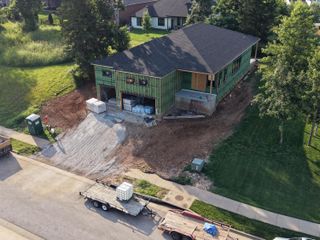 3817 E Cypress Point Street, Springfield, MO 65802