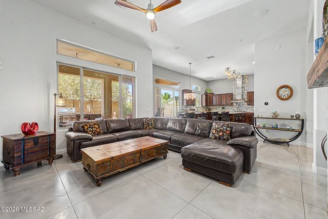 1156 W Casentino Pass, Oro Valley, AZ 85755