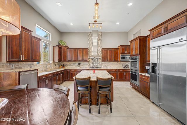 1156 W Casentino Pass, Oro Valley, AZ 85755