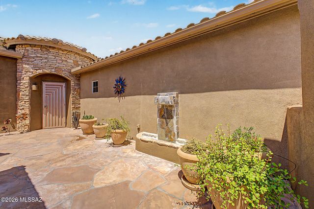 1156 W Casentino Pass, Oro Valley, AZ 85755