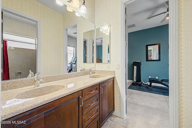 1156 W Casentino Pass, Oro Valley, AZ 85755
