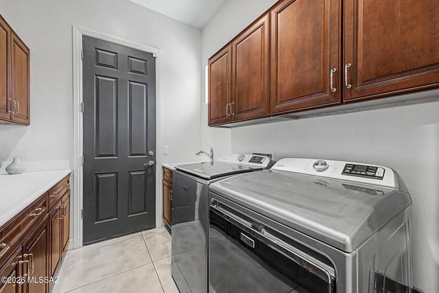 1156 W Casentino Pass, Oro Valley, AZ 85755