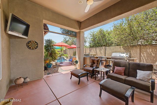 1156 W Casentino Pass, Oro Valley, AZ 85755