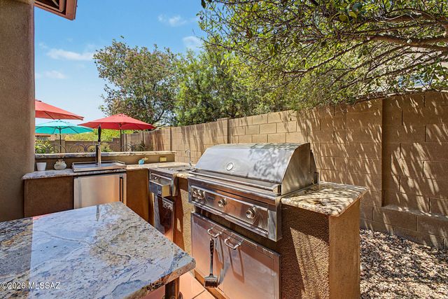 1156 W Casentino Pass, Oro Valley, AZ 85755