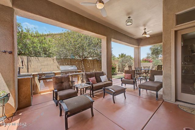 1156 W Casentino Pass, Oro Valley, AZ 85755