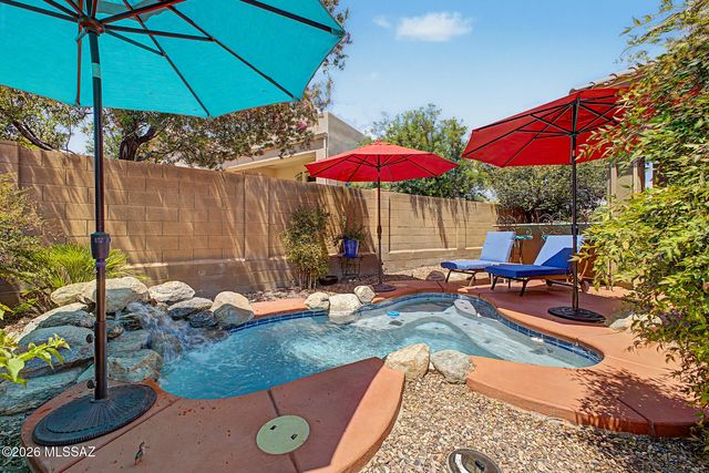 1156 W Casentino Pass, Oro Valley, AZ 85755