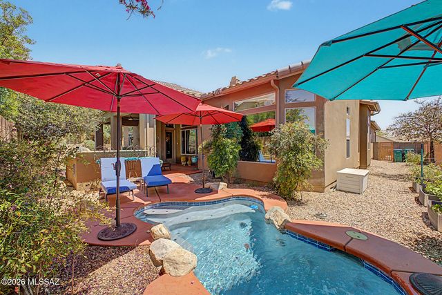 1156 W Casentino Pass, Oro Valley, AZ 85755