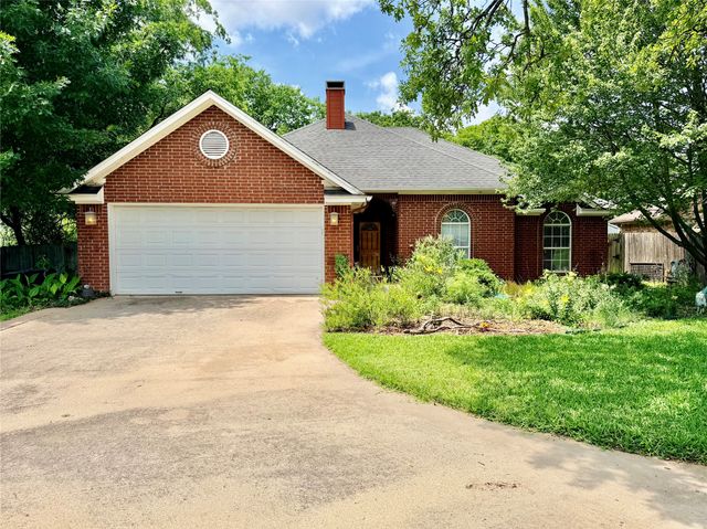 2121 Preston Place, Denton, TX 76209