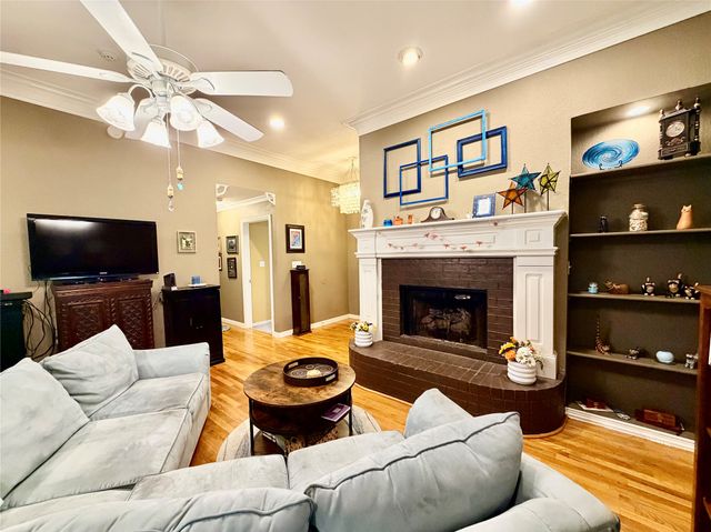 2121 Preston Place, Denton, TX 76209