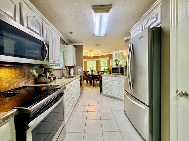 2121 Preston Place, Denton, TX 76209