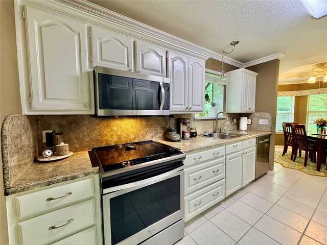 2121 Preston Place, Denton, TX 76209