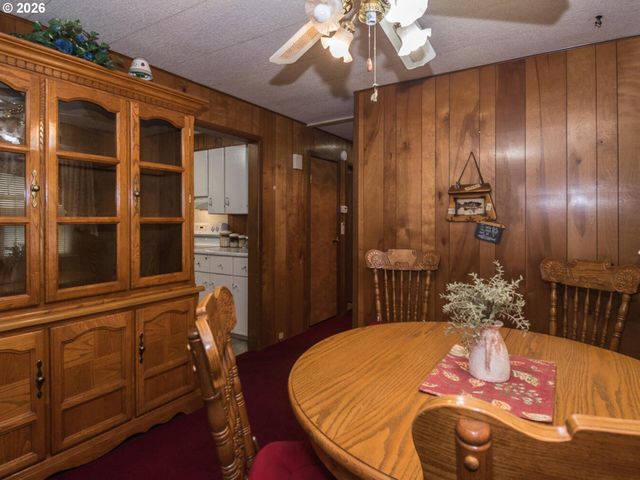 21016 Se STARK St 71, Gresham, OR 97030