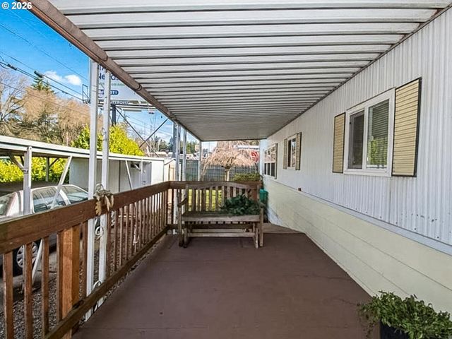 21016 Se STARK St 71, Gresham, OR 97030