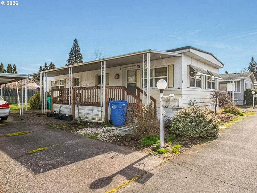 21016 Se STARK St 71, Gresham, OR 97030