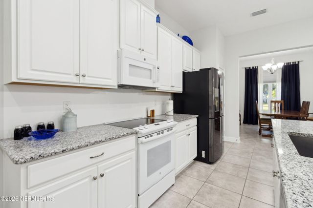 5012 KAREN Street, Fernandina Beach, FL 32034