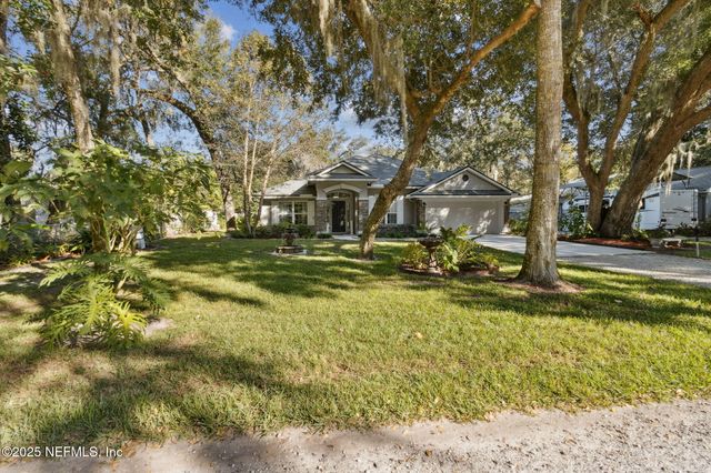 5012 KAREN Street, Fernandina Beach, FL 32034