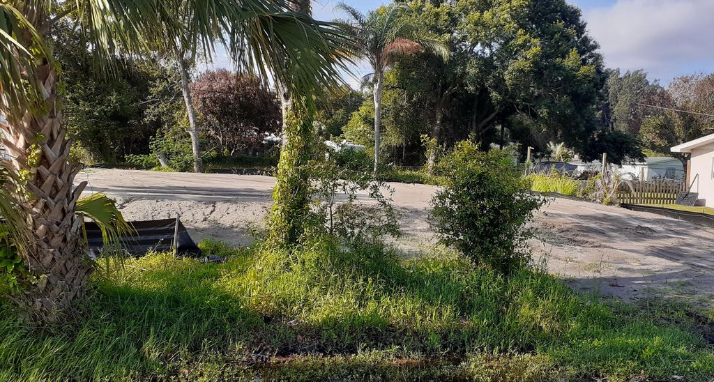 2151 Barbara Avenue, Fort Pierce, FL 34982