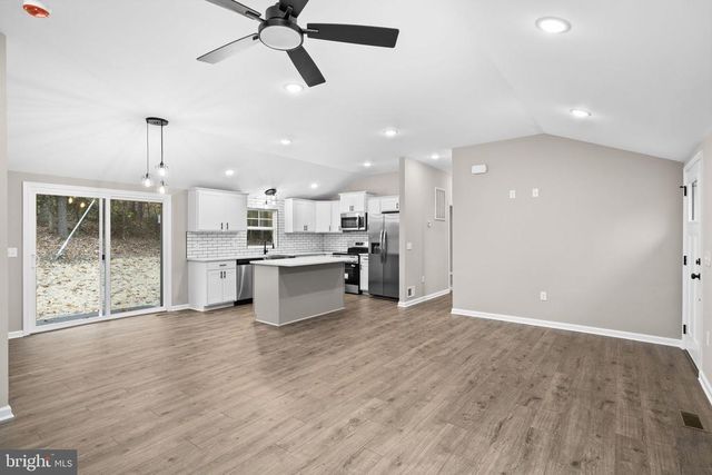 8611 ENGLEMAN LN, Spotsylvania, VA 22551