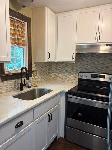 78 Jasper Rd, Barnstable, MA 02648
