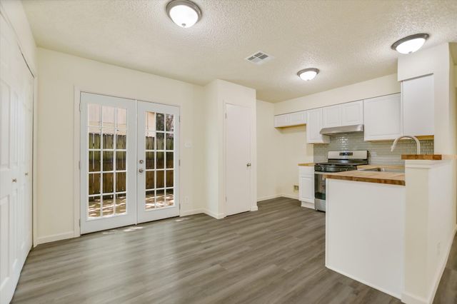 1804 Nicole CIR, Round Rock, TX 78664