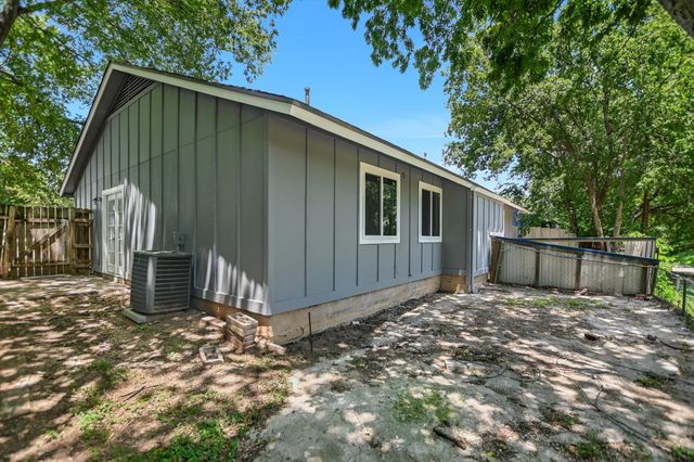 1804 Nicole CIR, Round Rock, TX 78664
