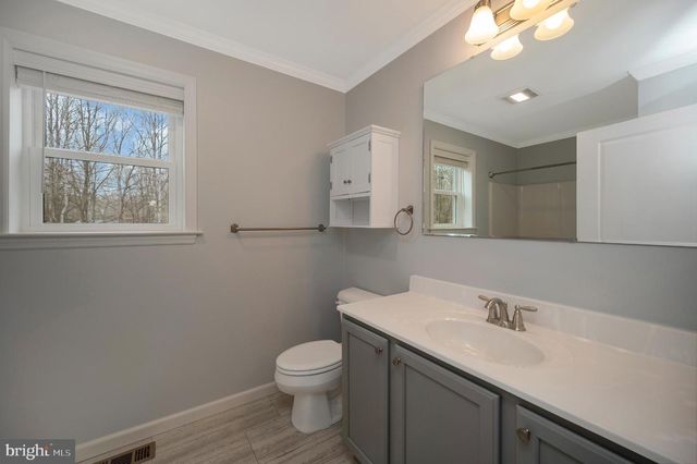 6112 EDS RD, Mineral, VA 23117