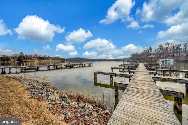 6112 EDS RD, Mineral, VA 23117