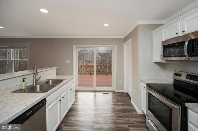 6112 EDS RD, Mineral, VA 23117