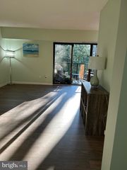 11609 STONEVIEW SQ #11C, Reston, VA 20191