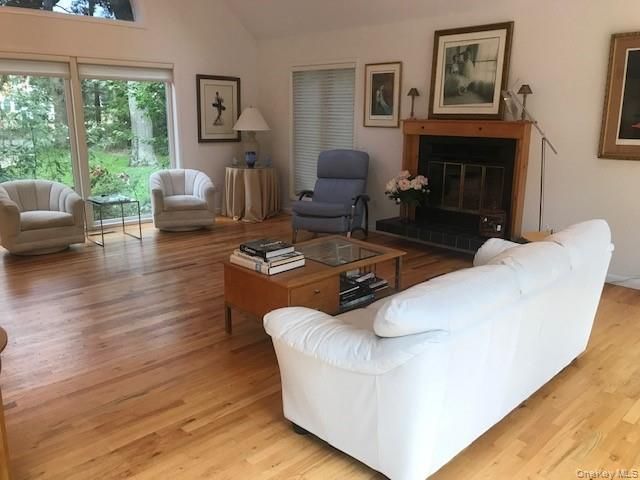 20 Basket Neck Lane, Remsenburg, NY 11960