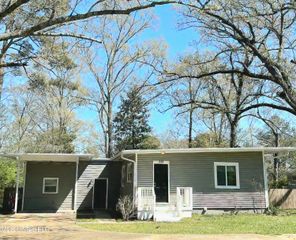 213 Mount Salus Road, Clinton, MS 39056