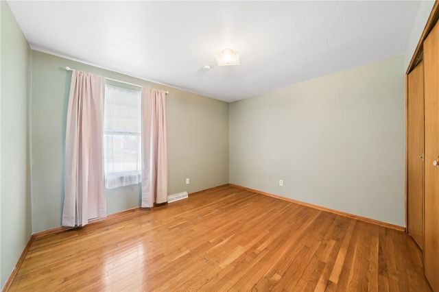 428 Crestview Dr, Plum Boro, PA 15239