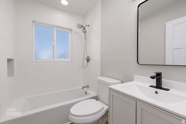 5111 S PIEPER BLVD, Salt Lake City, UT 84118
