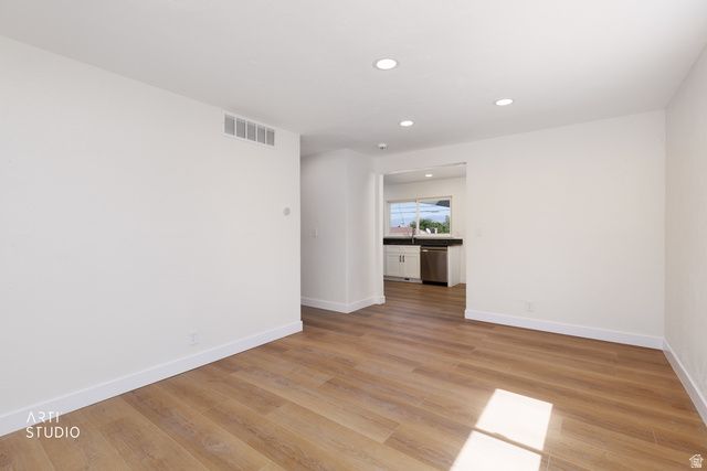 5111 S PIEPER BLVD, Salt Lake City, UT 84118
