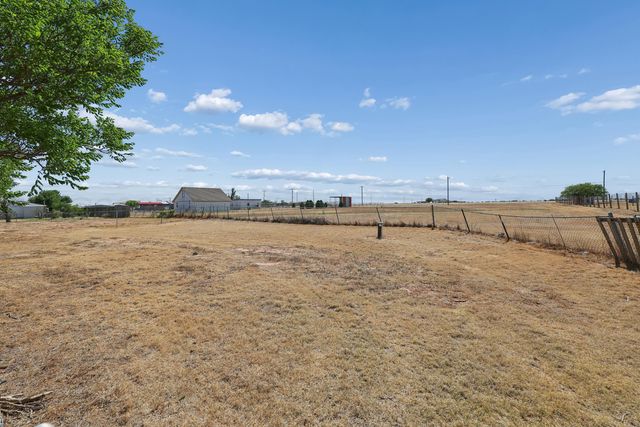 14200 SAVANNAH Road, Amarillo, TX 79118