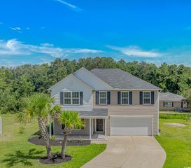 173 Bendick Ct., Little River, SC 29566