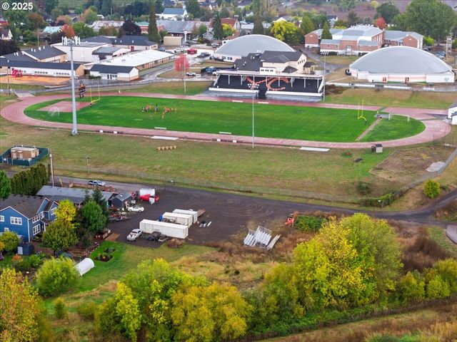 730 E CAMELLIA St, Yamhill, OR 97148